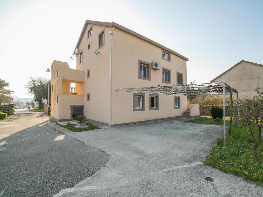 Apartments Ivo Bozinovic Tivat Luaran gambar